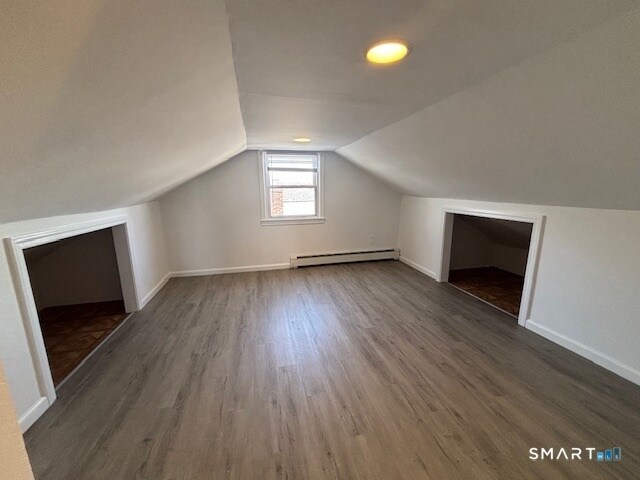 Building Photo - 95 Balsam Ave