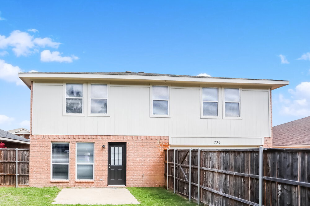 Building Photo - 736 Eldorado Dr