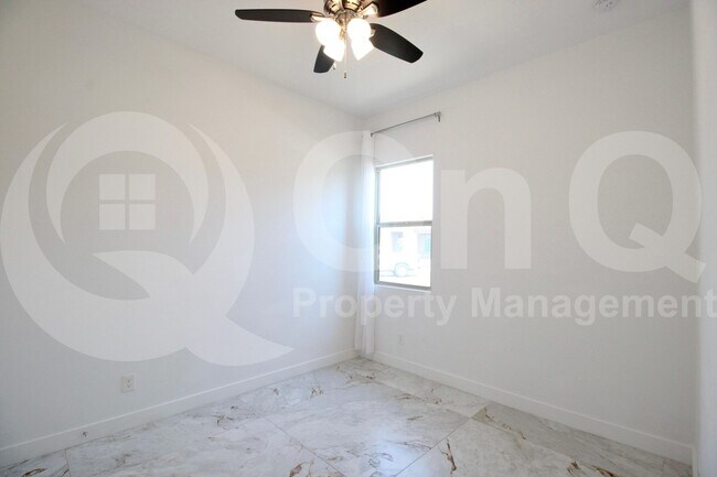 Building Photo - 22721 N 34th St