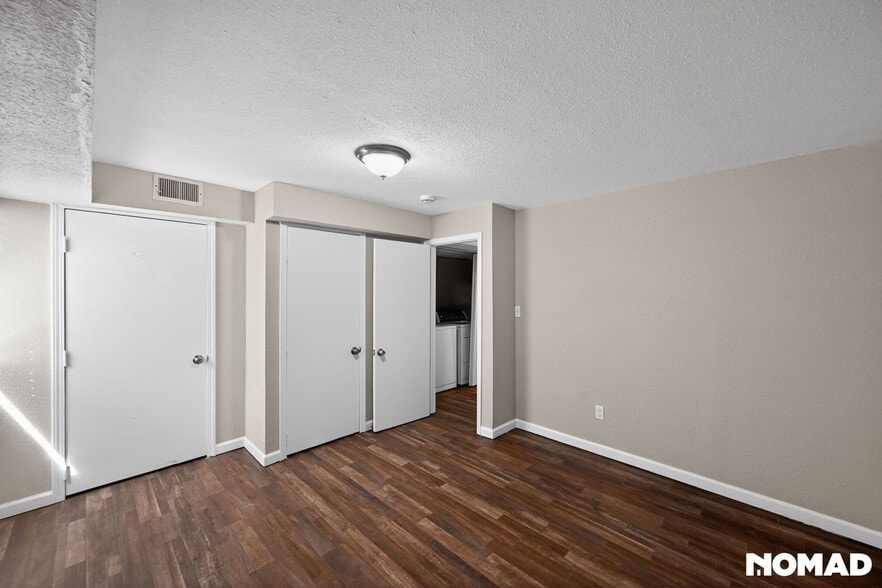 Building Photo - 33 Lima St