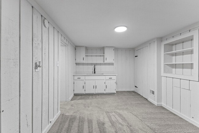 Building Photo - 3750 Totem Ln