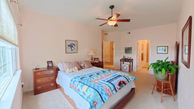 Building Photo - 5002 Northern Lights Dr