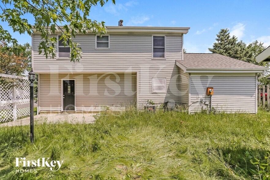 Building Photo - 5705 Andrea Ln