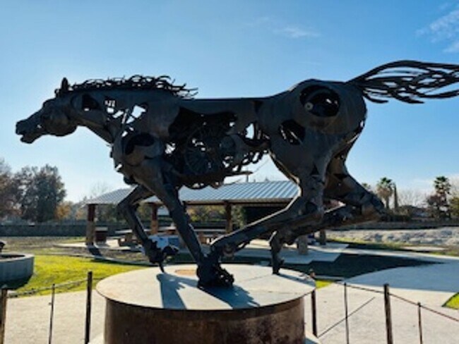 Building Photo - $500 Move In Bonus $2,850 Clovis & Shepherd 4 Bedroom Home, Solar Panels, New Construction - Plum...