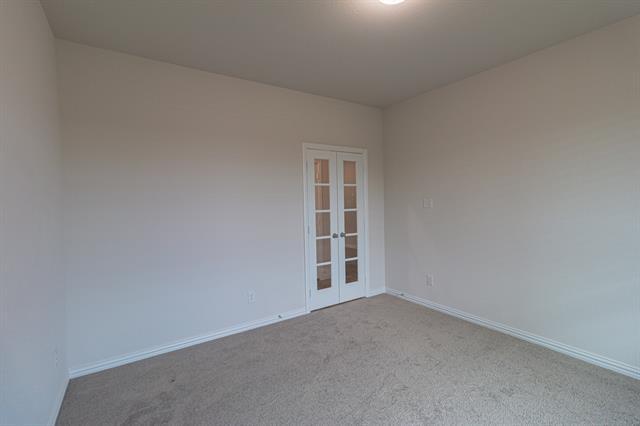 Building Photo - 1033 Park Oak Ln
