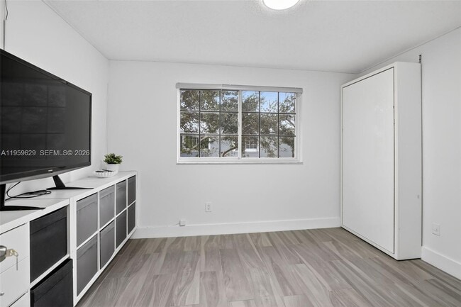 Building Photo - 4981 SW 122nd Terrace