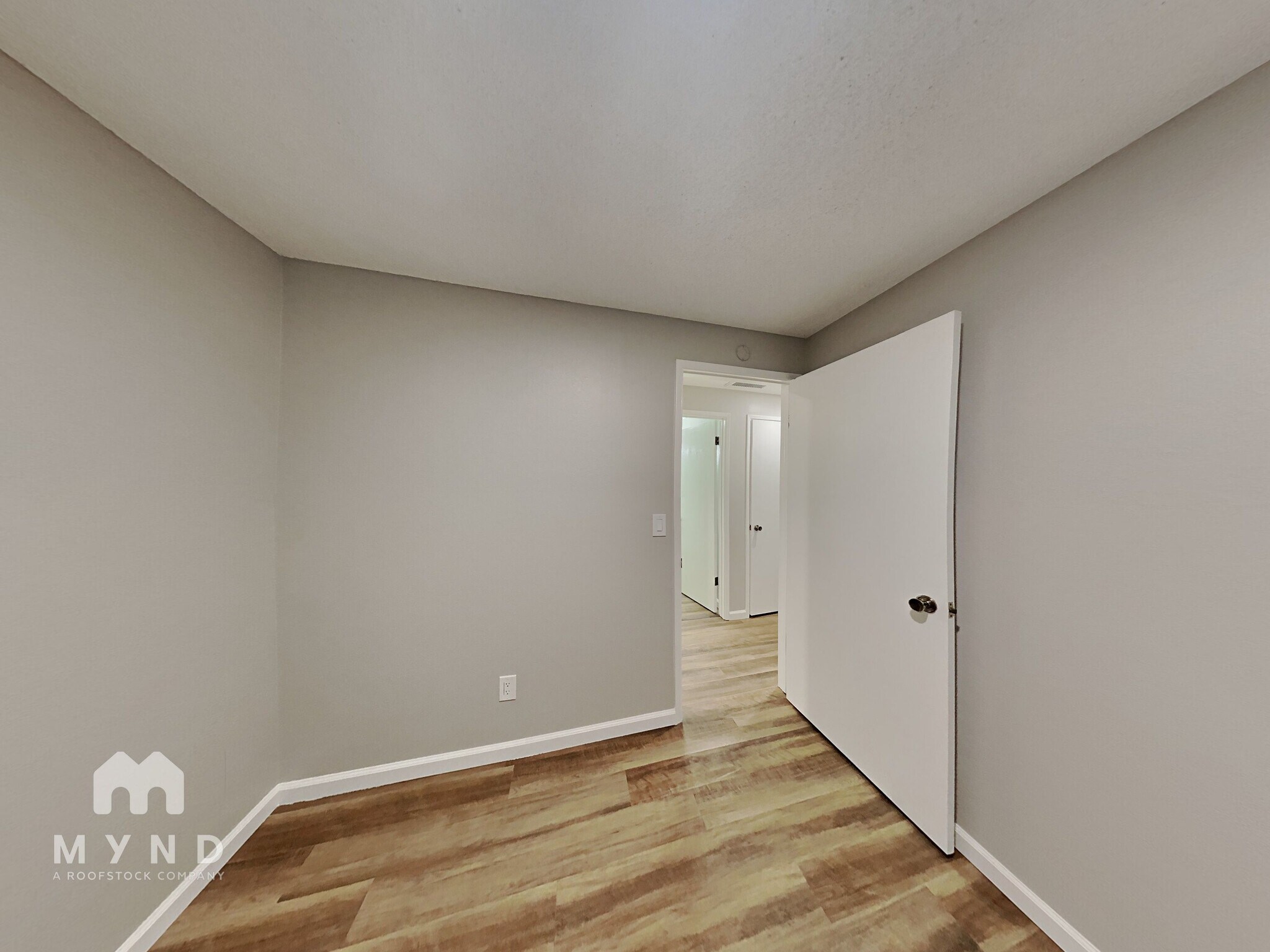 Building Photo - 13095 Kernite St