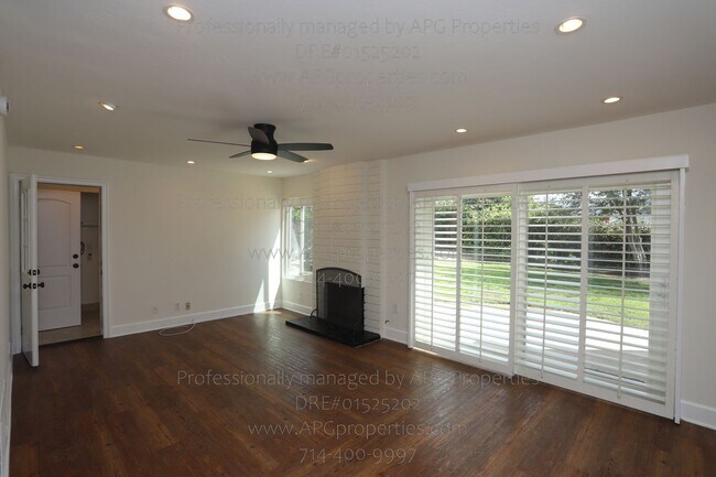 Building Photo - 25502 McIntyre St