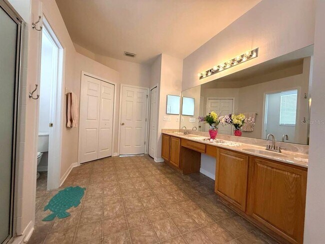 Building Photo - 11007 Hoffner Edge Dr
