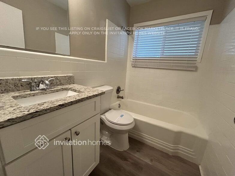 Building Photo - 1921 Cindy Dr