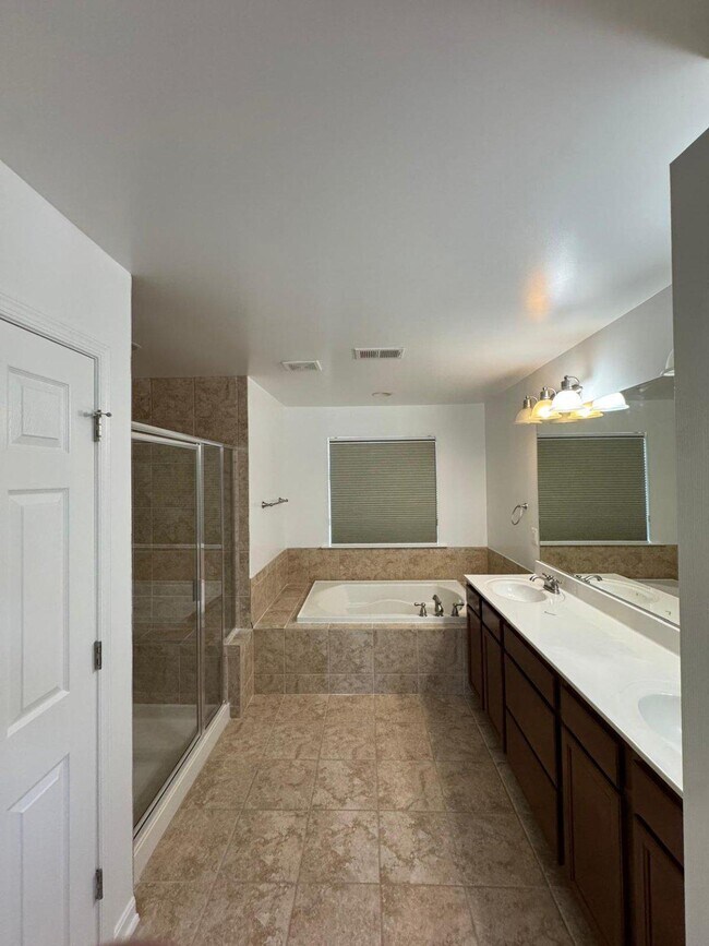 Building Photo - 24877 Myers Glen Pl