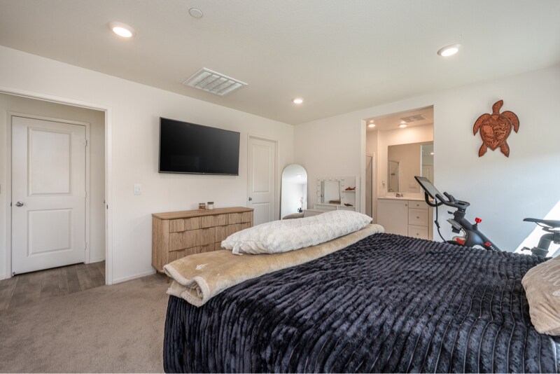 Building Photo - 28834 Enclave Ln