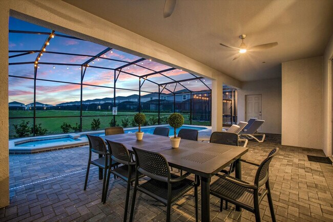 Building Photo - 3074 Mahalo Dr