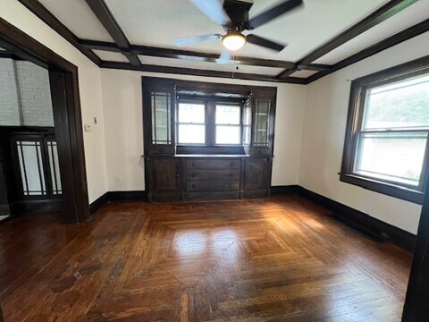 Building Photo - 1085 Dietz Ave
