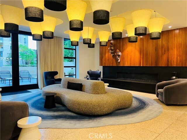 Building Photo - 10777 Wilshire Blvd