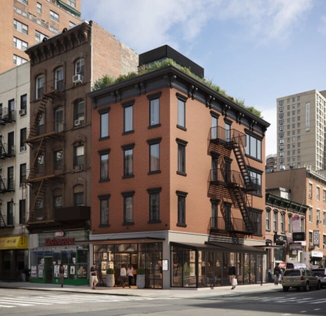 Building Photo - 201 E 26th St