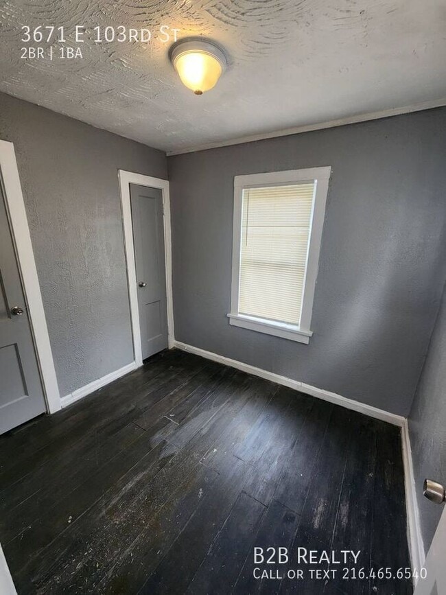 Building Photo - 3671 E 103rd St