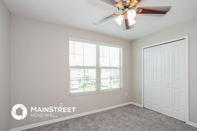Building Photo - 10254 Carloway Hills Dr