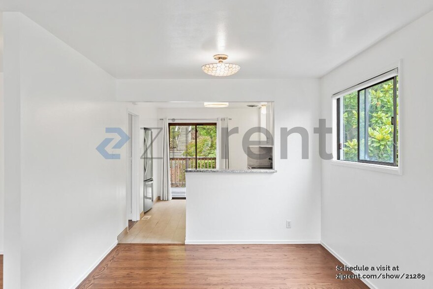 Building Photo - 200 Dellbrook Ave
