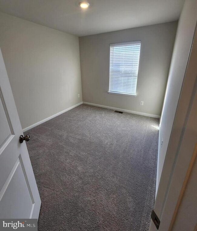 Building Photo - 1264 Red Clover Ln