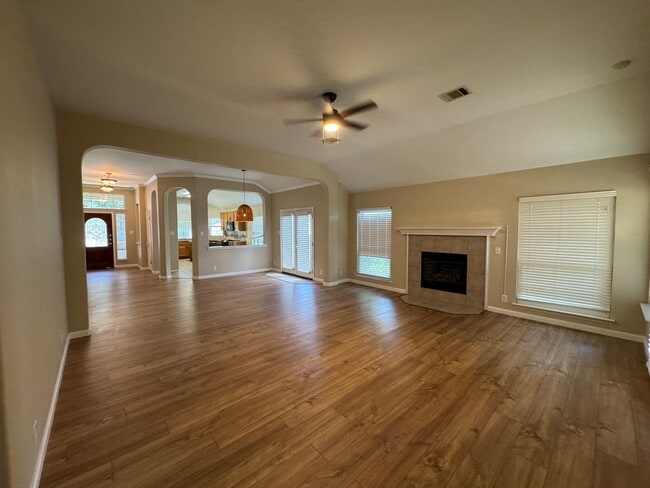 Building Photo - 20502 Wild Springs Dr