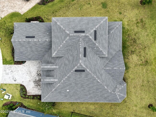 Building Photo - 480 Loosestrife Wy