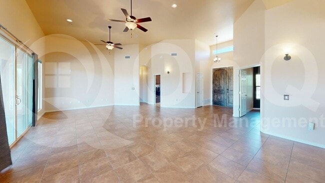 Building Photo - 9398 E Desert Milkweed Ct