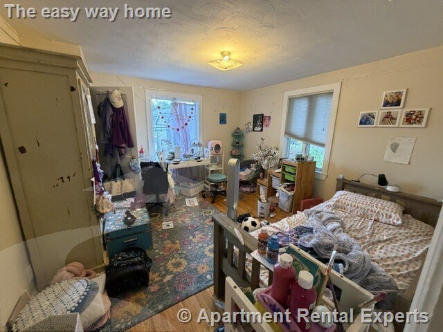 Building Photo - 167-169 Summer St Unit #2