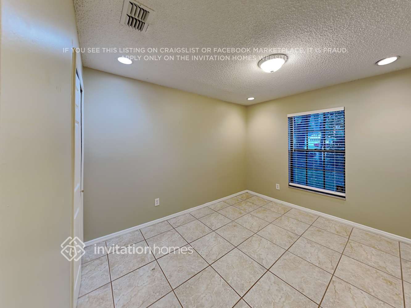 Building Photo - 2316 Dunbury Ct