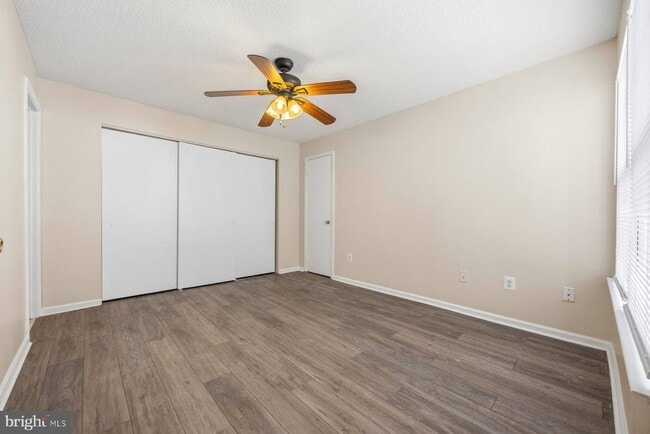 Building Photo - 14053 Vista Dr