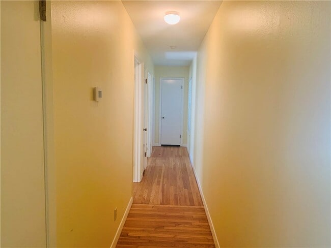 Building Photo - 307 N San Marcos St