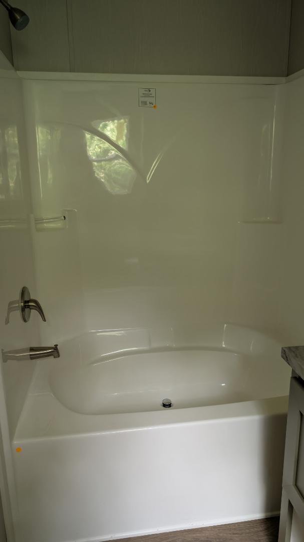 Building Photo - 15462 Lewis Rd