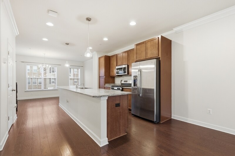 Building Photo - 3042 Mia Ln