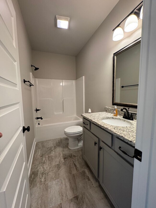 Building Photo - 234 Pumprock Dr