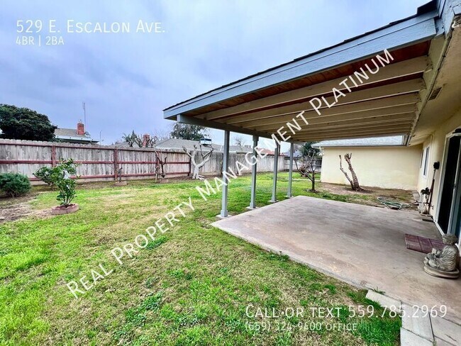 Building Photo - 529 E Escalon Ave