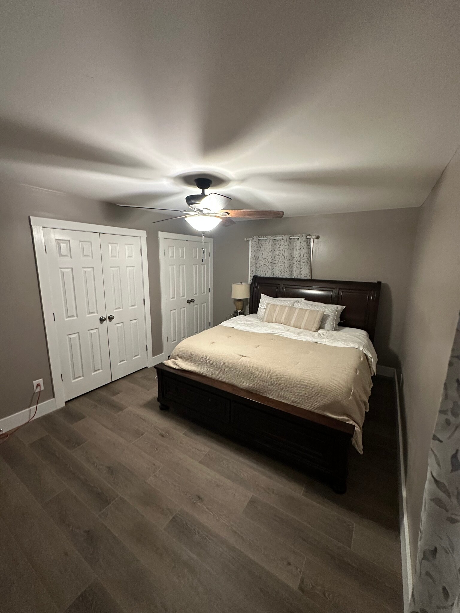 Master bedroom - 6178 Graceland Cir