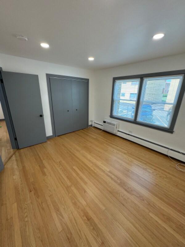 Building Photo - 5920 N Odell Ave