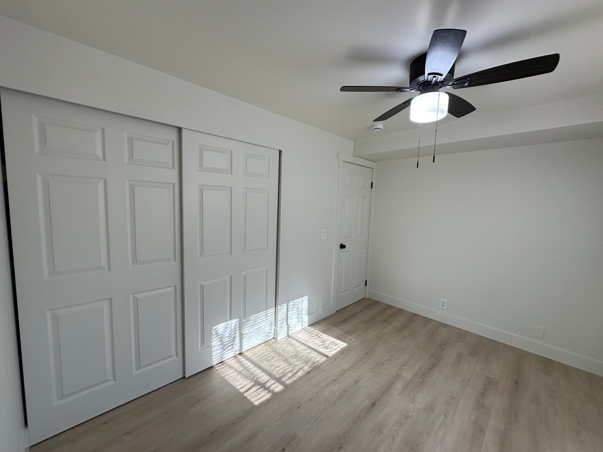 Building Photo - 1340 S 200 E