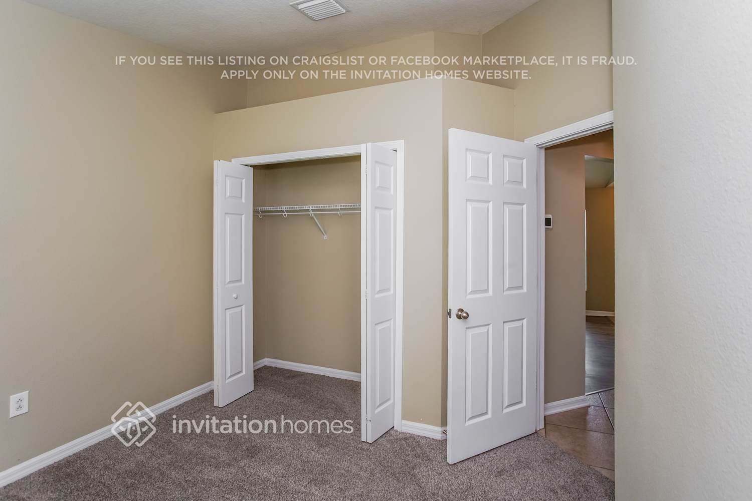 Building Photo - 8222 Summer Wood Ln