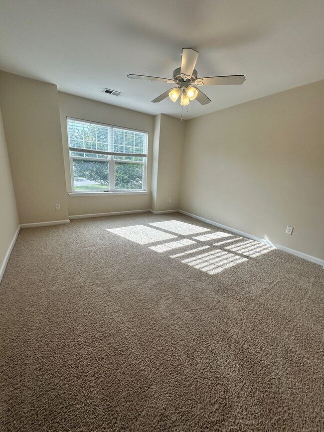 Building Photo - 840 Parnell Ct