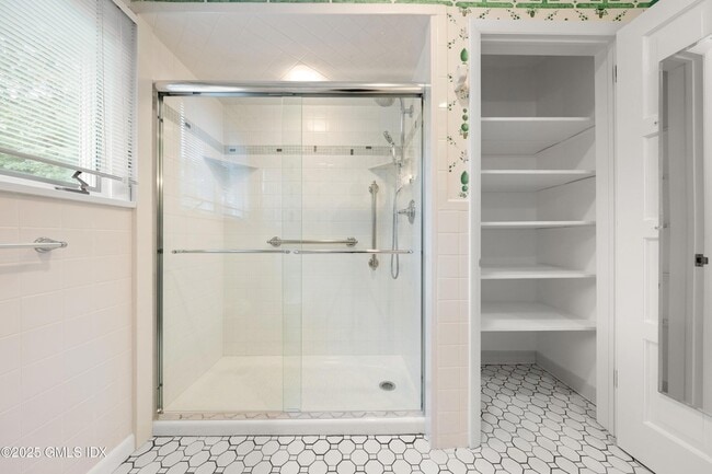 Building Photo - 21 Harkim Rd