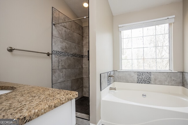 Building Photo - 7076 Shenandoah Trail