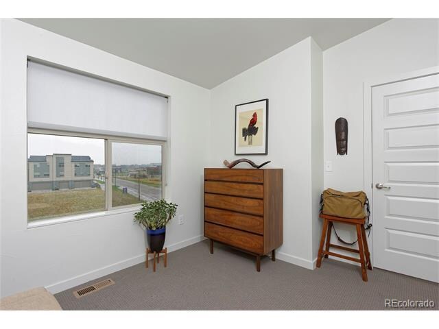 Building Photo - 9073 E Northfield Blvd