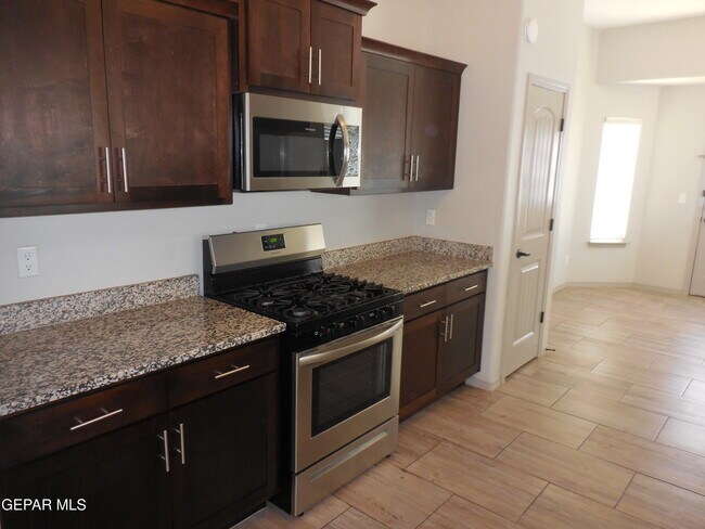 Building Photo - 14374 Kayla Mia Dr