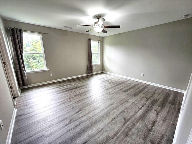 Building Photo - 4707 Waxwing St