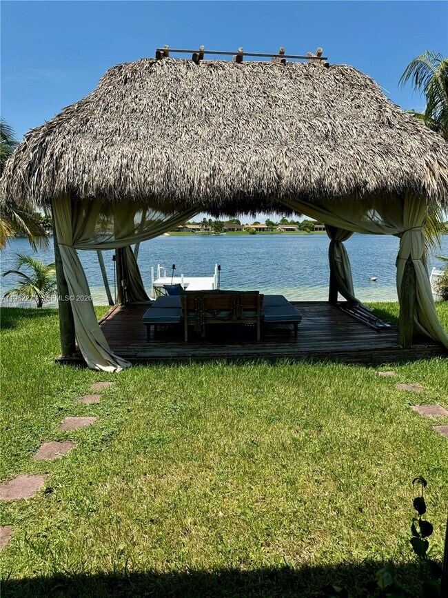 Building Photo - 13351 SW 46th St