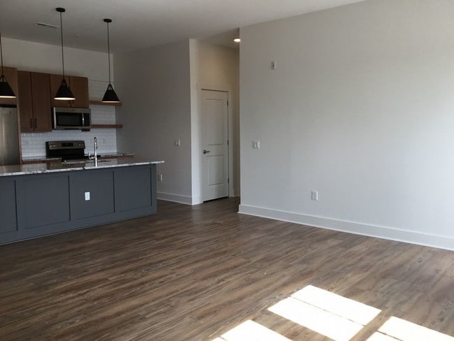 Building Photo - MV FLATS AT RIVERLIGHTS