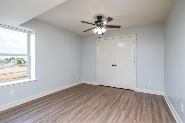 Building Photo - 4910 Stone Mountain Pkwy