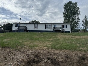 Building Photo - 627 Flinn Ave