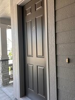 Building Photo - 13445 Starhawk Ln